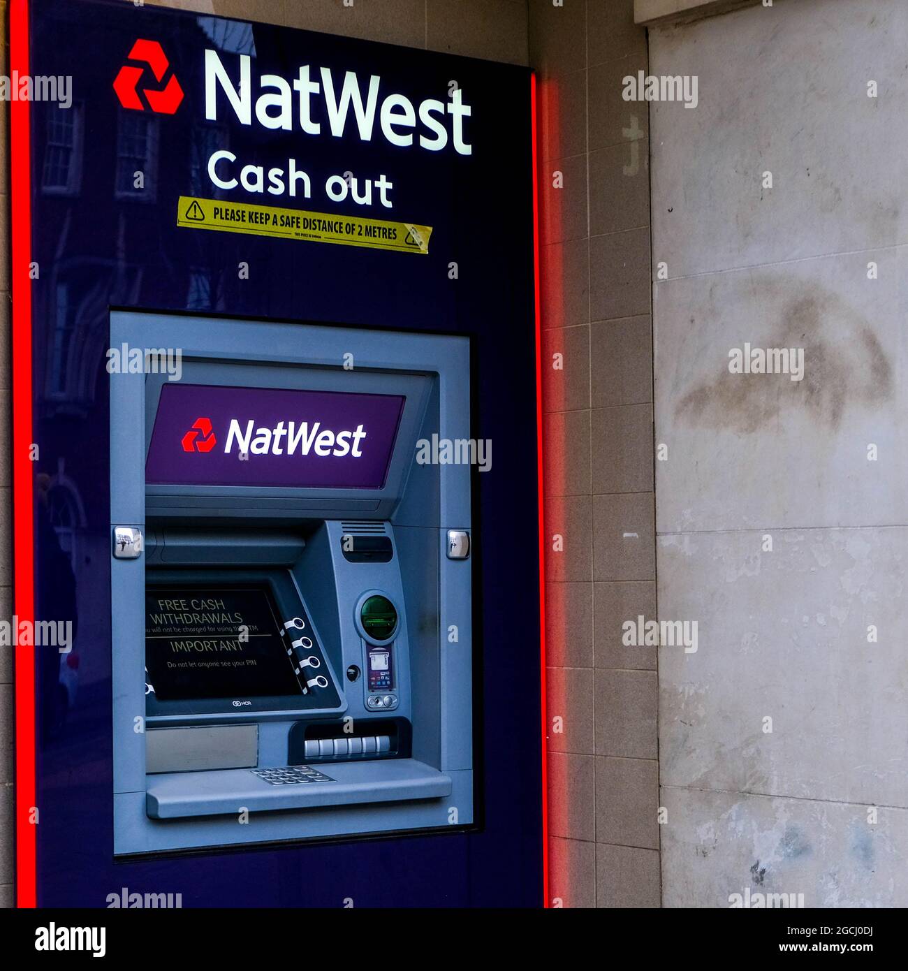 Epsom Surrey, London UK, NatWest Automated Cash Point ATM Machine With No People Stock Photo