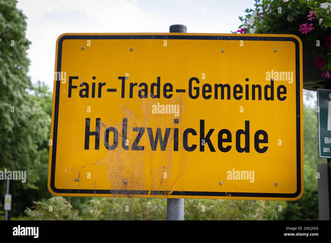 Town sign of Holzwickede, Fair-Trade-Gemeinde in Germany Stock Photo