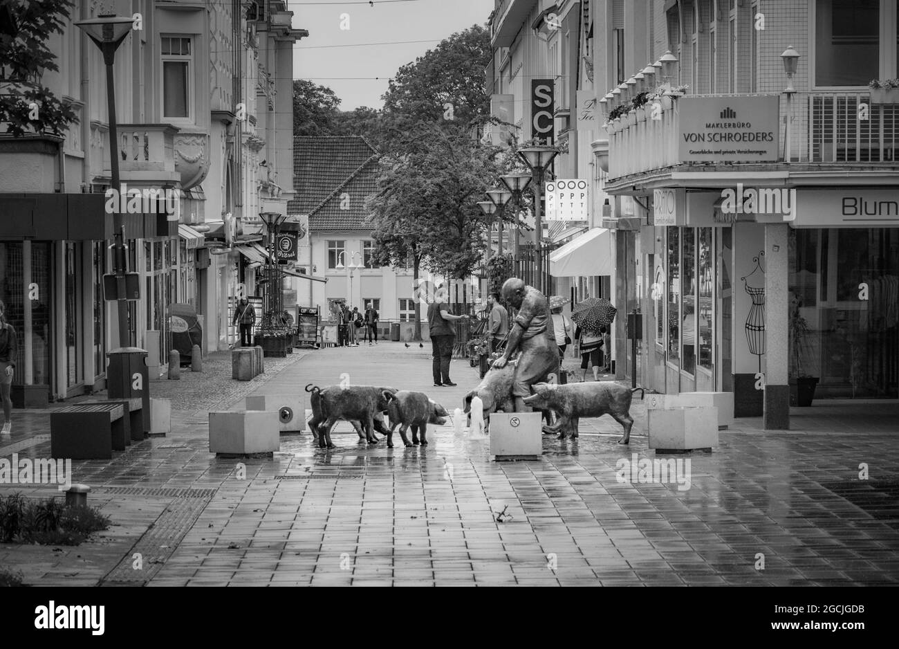BAD OEYNHAUSEN, GERMANY. JUNE 03, 2021. Pig fountain on the square. Stock Photo