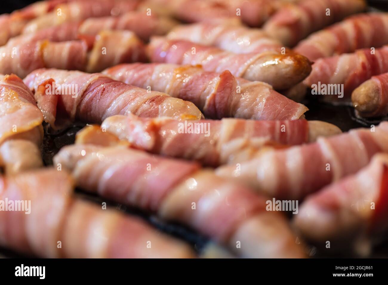 Pigs in blankets hires stock photography and images Alamy