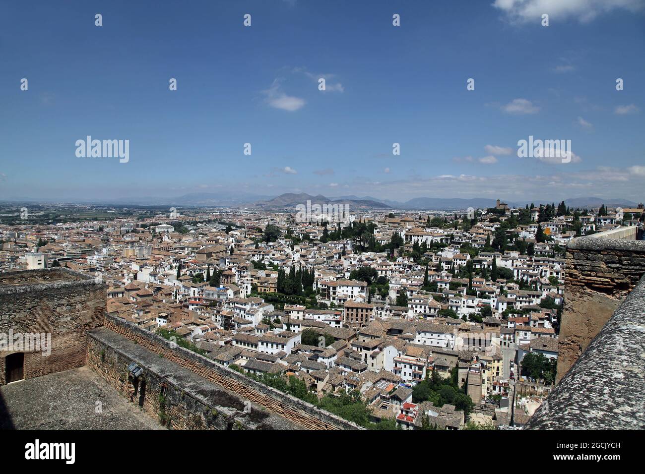 the Alhambra in Granada.On top of the hill al-Sabika,on the bank of the river Darro,Granada Spain.Constructed as a fortress in 889 CE.Rebuilt mid-13th century by Arab Nasrid emir Mohammed ben Al-Ahmar of the Emirate of Granada,After the Christian Reconquista in 1492,the site became the Royal Court of Ferdinand and Isabella Stock Photo