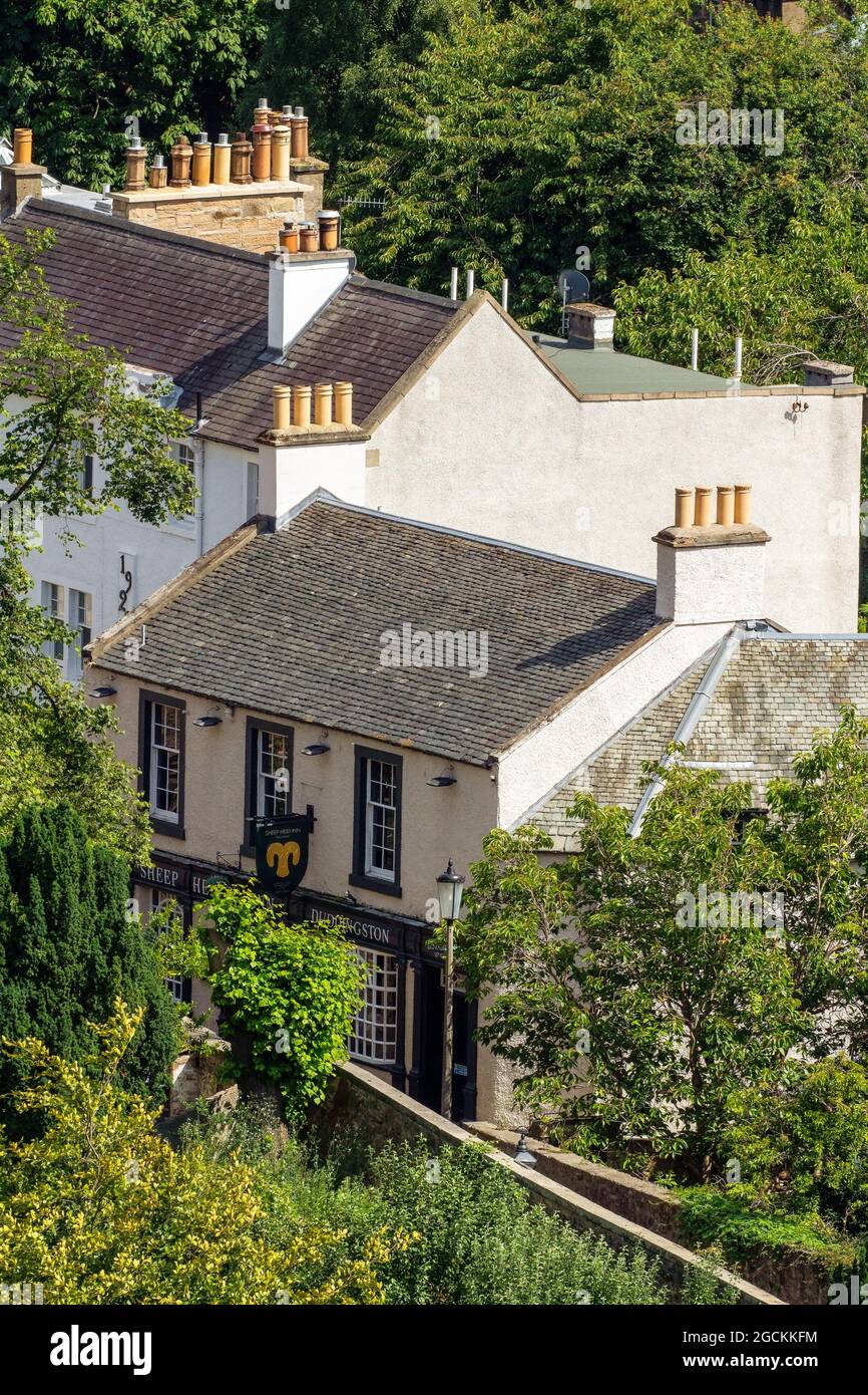 Sheep's Heid Inn is a traditional pub in the popular area of Duddingston, dating back to the 1360's, Edinburgh, Scotland, UK Stock Photo