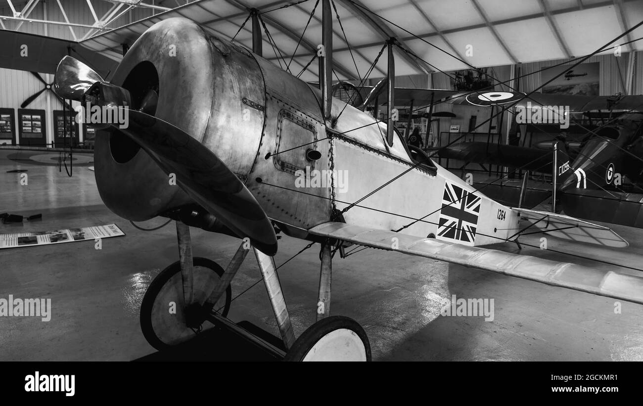 Old military aeroplane ww1 Black and White Stock Photos & Images - Alamy