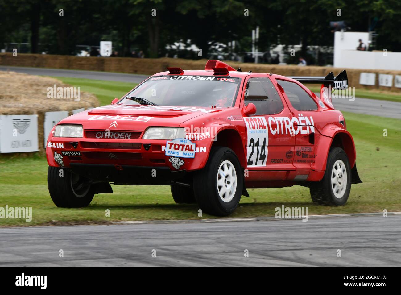 A little bit of off-roading, Max Girado, Marcus Willis, Citroen ZX Rallye Raid, Ultimate rally cars, The Maestros - Motorsport's Great All-Rounders, G Stock Photo
