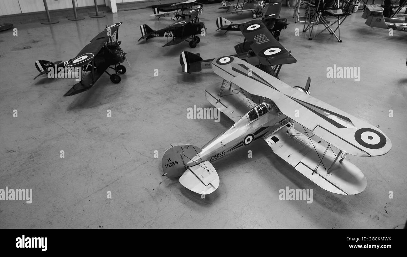 Old military aeroplane ww1 Black and White Stock Photos & Images - Alamy