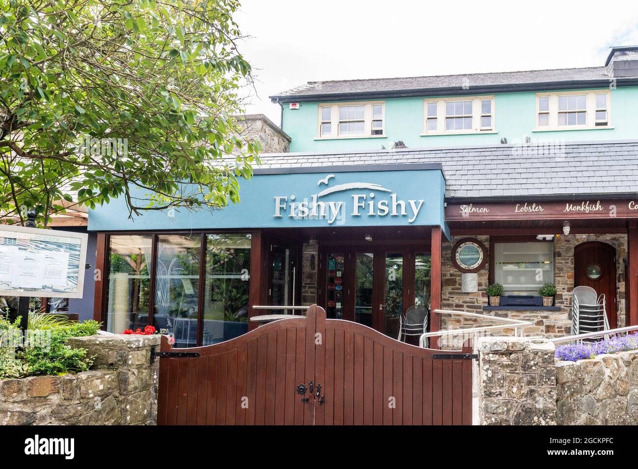 Kinsale, West Cork, Ireland. 9th Aug, 2021. Fishy Fishy café in Kinsale is one of two businesses in the town which has temporarily closed due to an outbreak of COVID-19. A sign on the notice board of the café said 'Due to circumstances out of our control we will be closed til further notice'. It's not known when the café will reopen. Credit: AG News/Alamy Live News Stock Photo