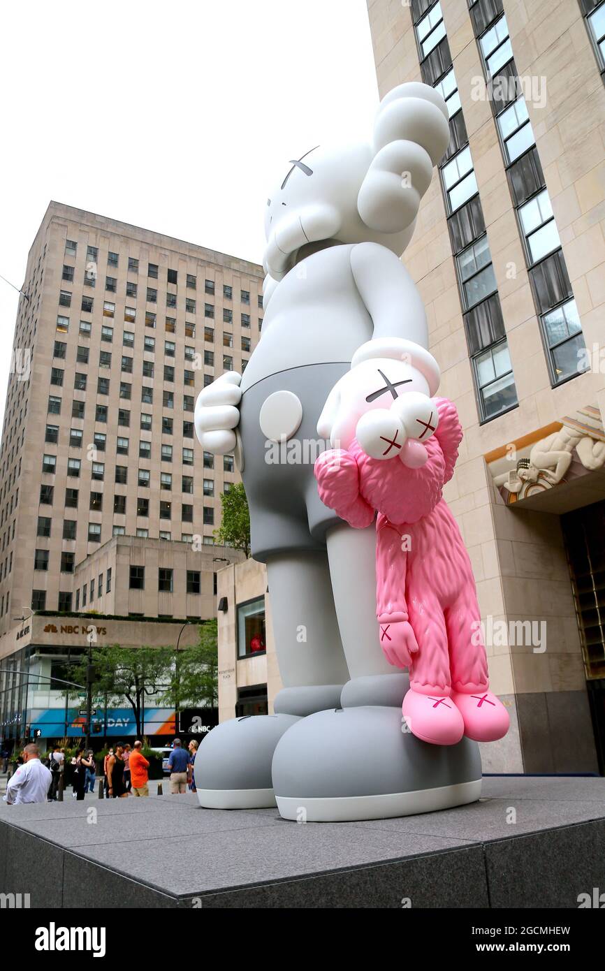 Kaws Statue by artist Brian Donnelly at The Rockefeller Center Plaza in