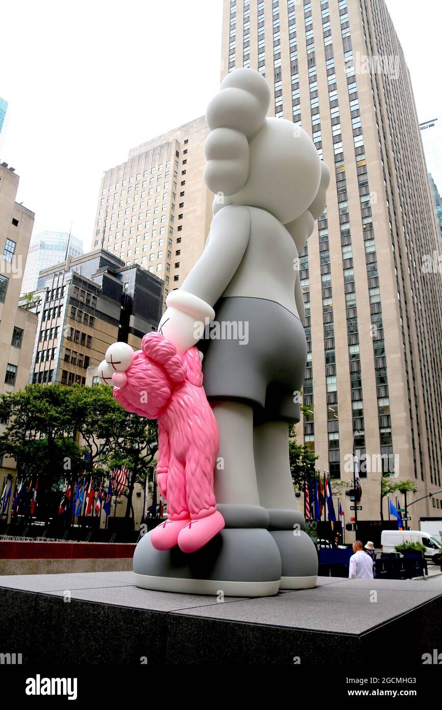 Kaws Statue by artist Brian Donnelly at The Rockefeller Center Plaza in