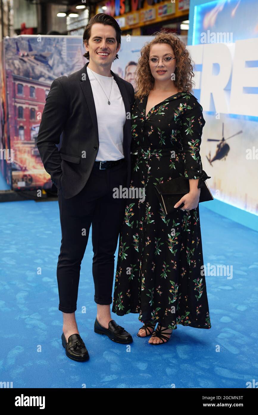 Jodie Comer alongside a cardboard cutout of Ryan Reynolds at Cineworld  Leicester Square, central London, for the premiere of Free Guy. Picture  date: Monday August 9, 2021 Stock Photo - Alamy