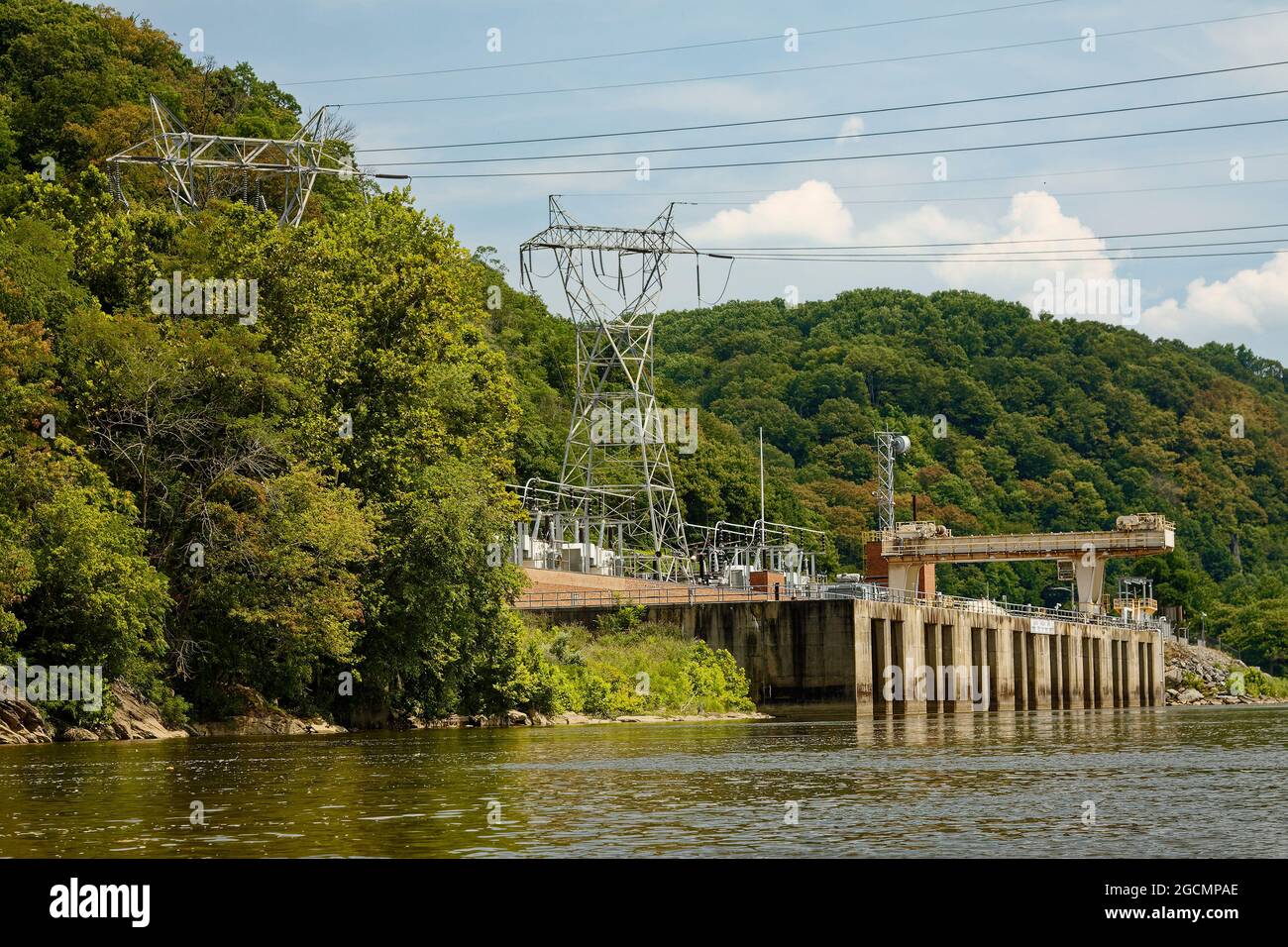 Muddy Run Powerhouse, hydroelectric project, pumps water upstream