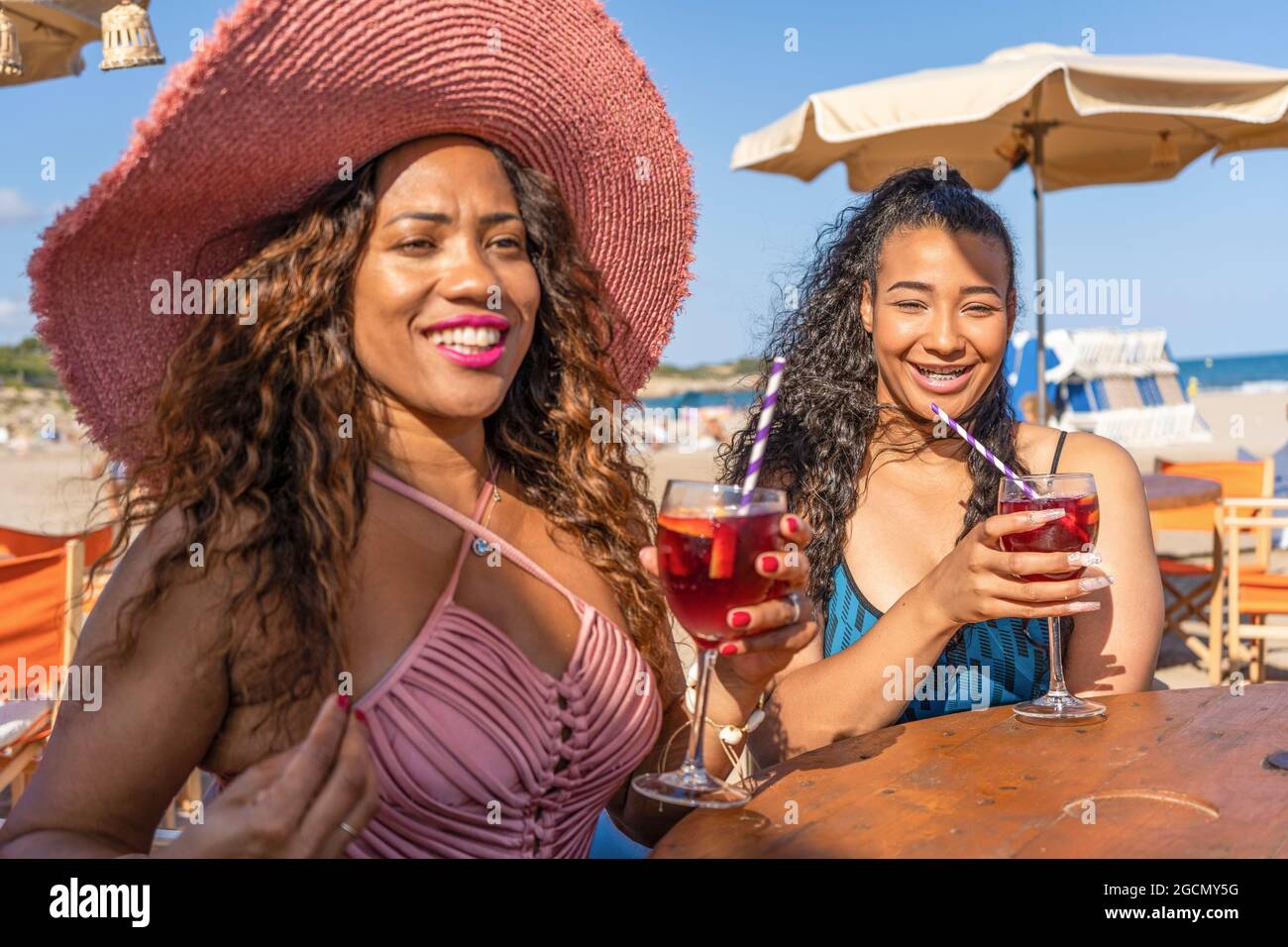 Mexico schroef meest Bikini beach chiringuito hi-res stock photography and images - Alamy