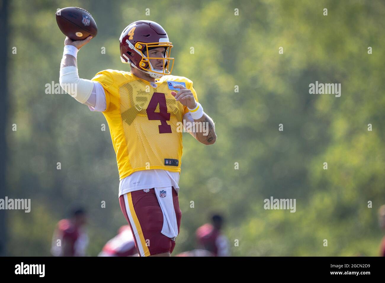 Ashburn Virginia Usa August 9 21 Washington Football Team Quarterback Taylor Heinicke 4 Passes Downfield During The Team S Nfl Football Training Camp Practice At The Washington Football Team Facilities In Ashburn Virginia Ashburn Virginia Usa August 9 21 Washington Football Team Quarterback Taylor Heinicke 4 Passes Downfield During The Team S Nfl Football Training Camp Practice At The Washington Football Team Facilities In Ashburn Virginia