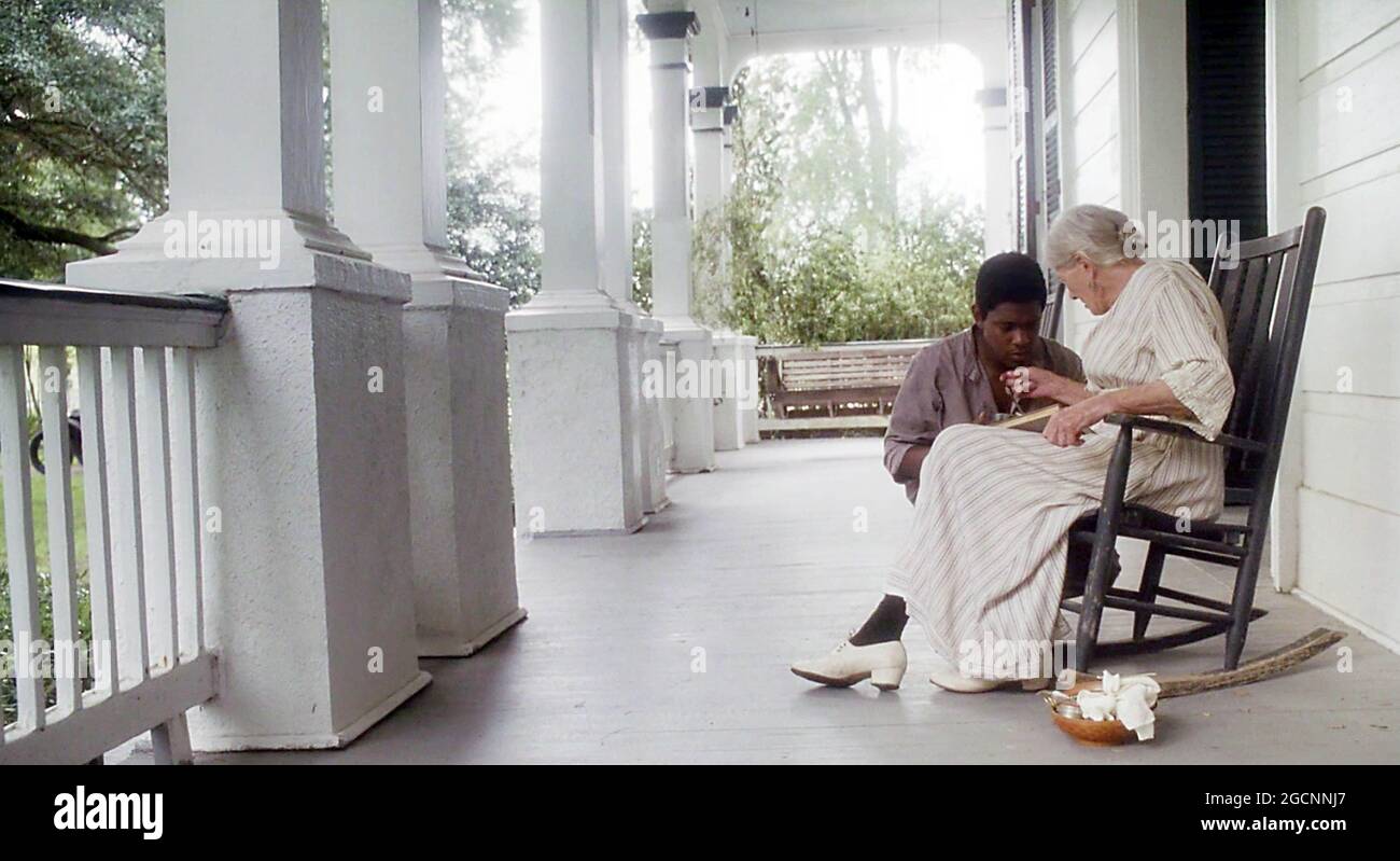Los Angeles. CA. USA. Aml Ameen and Vanessa Redgrave in a scene from the  ©Weinstein Company promo for the new movie: The Butler (2013). Plot: A look  at the life of Cecil