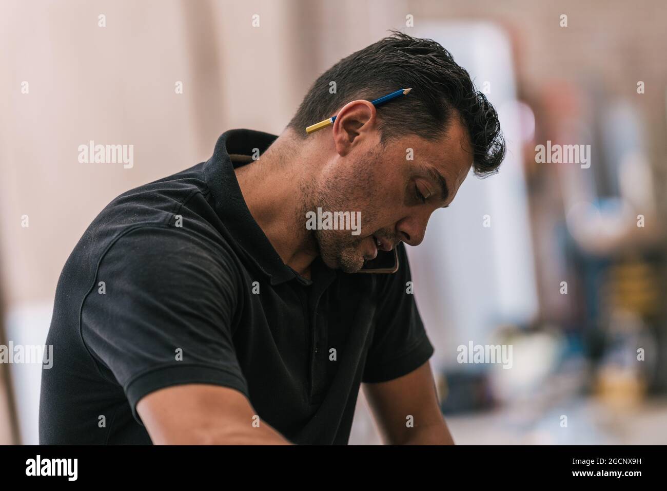 Mobile workshop hi-res stock photography and images - Alamy