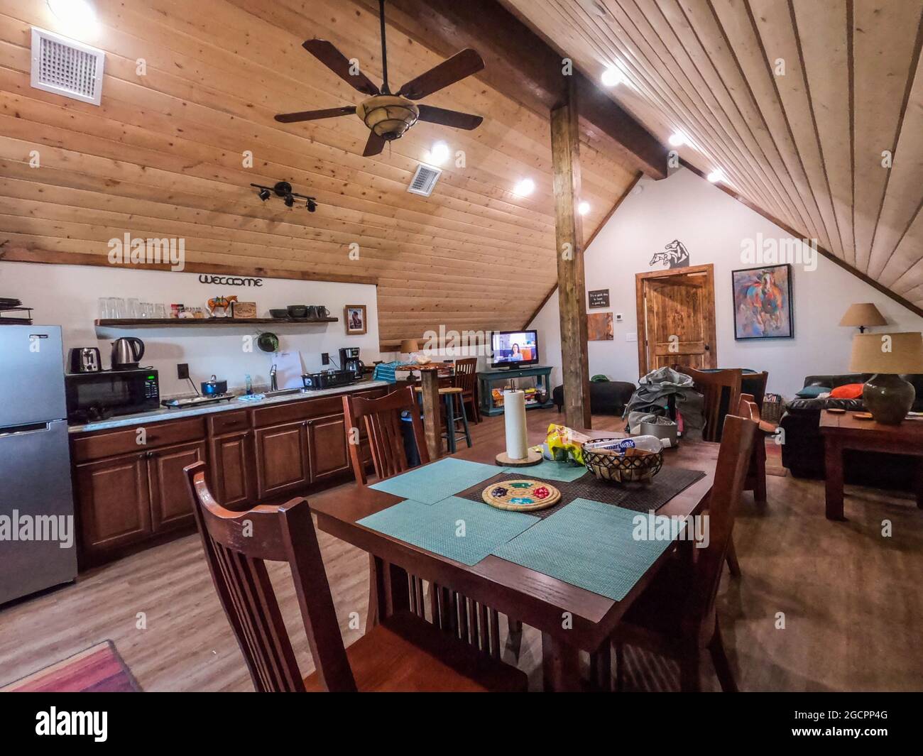 Interior of a log cabin hi-res stock photography and images - Alamy