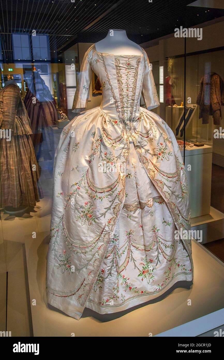 Court dress, France c. 1780/90, National Museum, Munich, Upper Bavaria,  Bavaria, Germany Stock Photo - Alamy