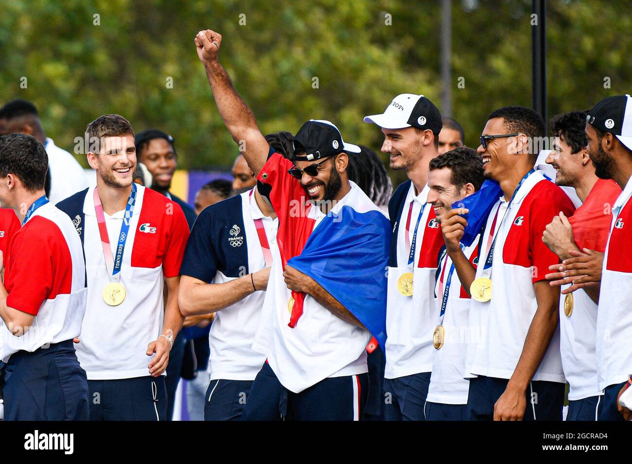 Players of France national men's volleyball team (gold medal) with from left Trevor Clevenot, Earvin Ngapeth, Jean Patry, Benjamin Toniutti, Stephen Boyer and Yacine Louati celebrates with the audience during the Olympic Games Tokyo 2020, on August 9, 2021 at Trocadero place in Paris, France. Photo by Victor Joly/ABACAPRESS.COM Stock Photo