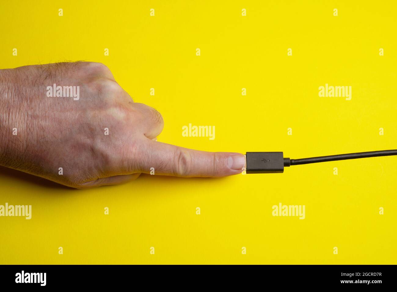 Hand plug power cable computer hi-res stock photography and images - Alamy