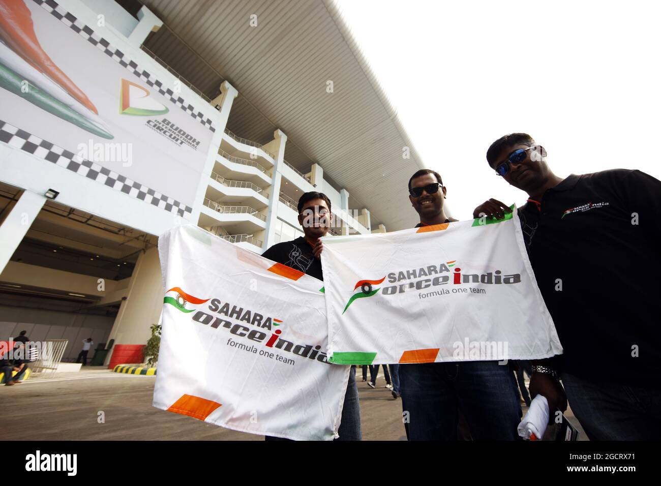 Sahara Force India F1 Team fans. Indian Grand Prix, Sunday 28th October 2012. Greater Noida, New Delhi, India. Stock Photo