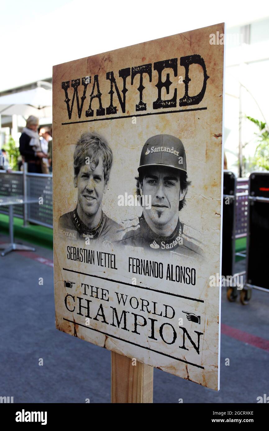 Wild West style sign for championship contenders Sebastian Vettel (GER) Red Bull Racing and Fernando Alonso (ESP) Ferrari. United States Grand Prix, Saturday 17th November 2012. Circuit of the Americas, Austin, Texas, USA. Stock Photo