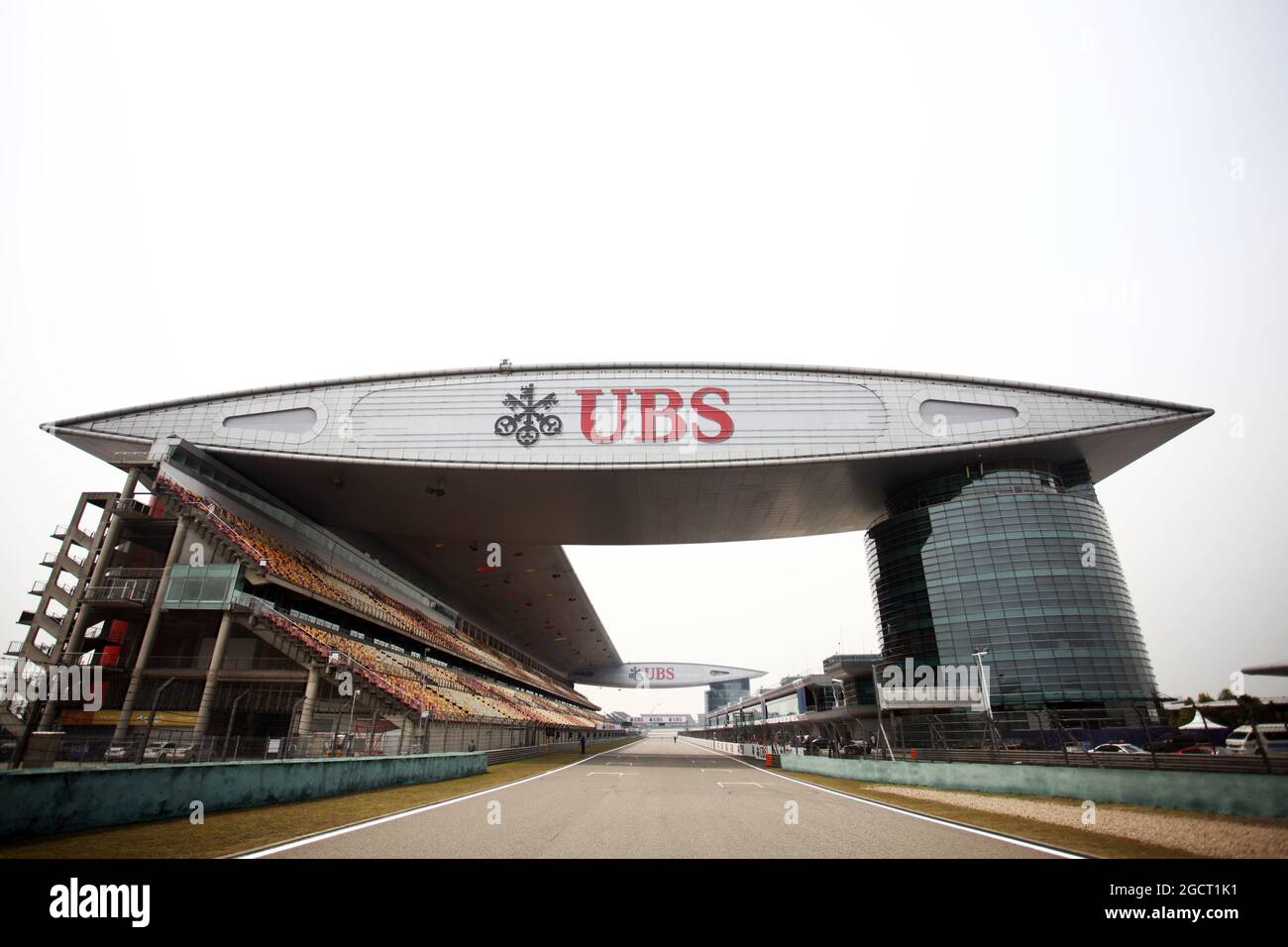 The start / finish straight. Chinese Grand Prix, Thursday 11th April ...