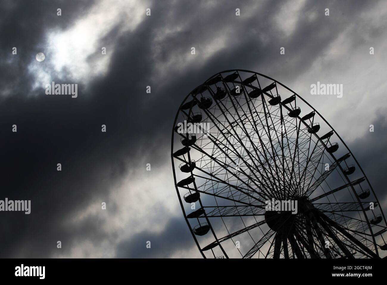 Ferris wheel at circuit hi-res stock photography and images - Alamy