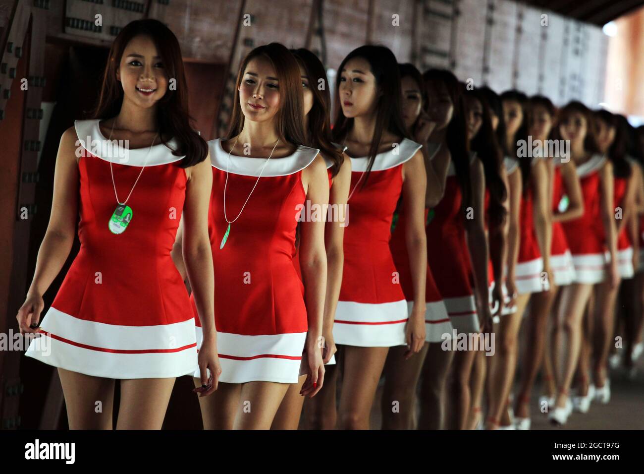 Grid Girls Korean Grand Prix Saturday 5th October 13 Yeongam South Korea Stock Photo Alamy