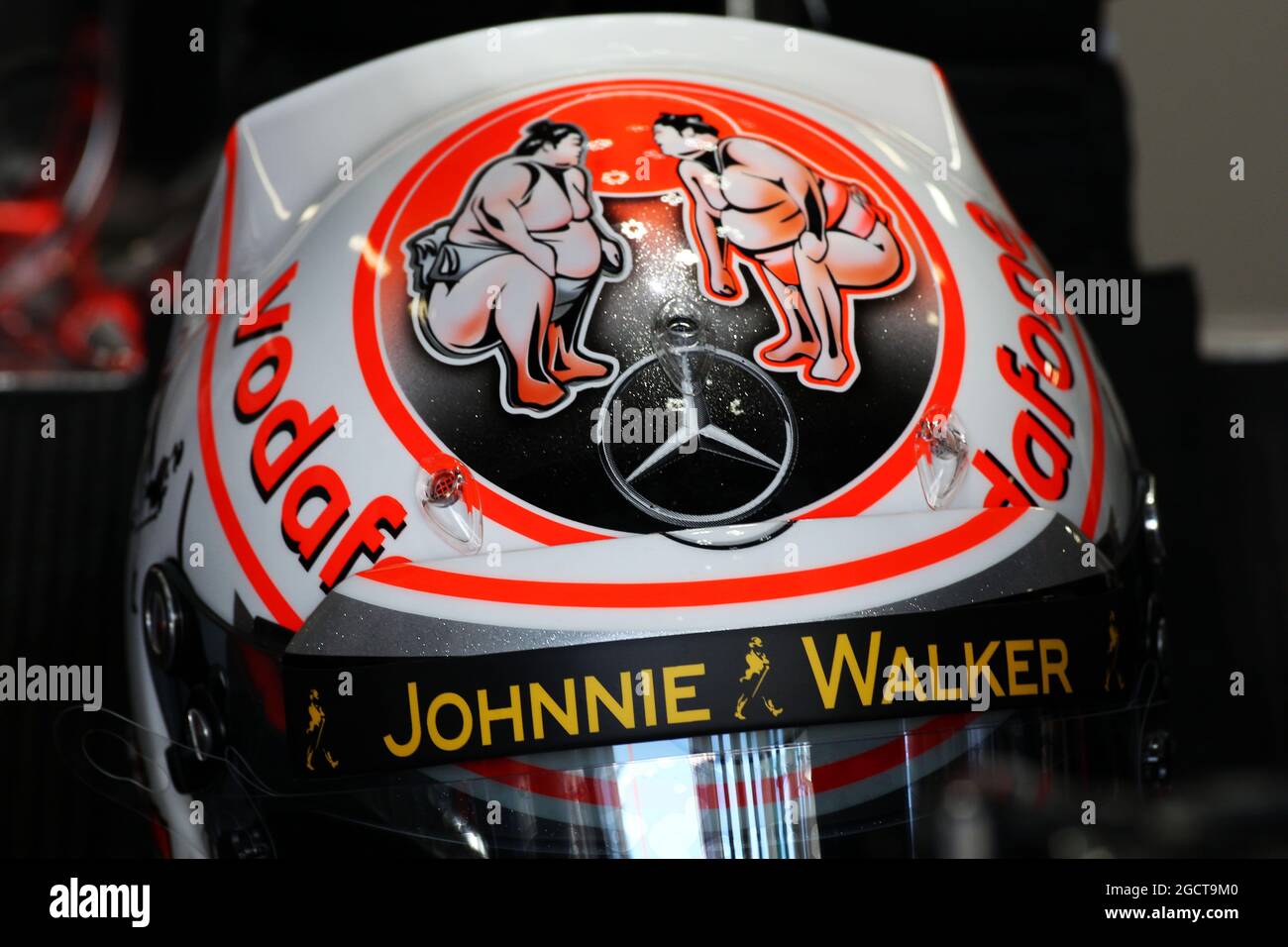 The helmet of Jenson Button (GBR) McLaren. Japanese Grand