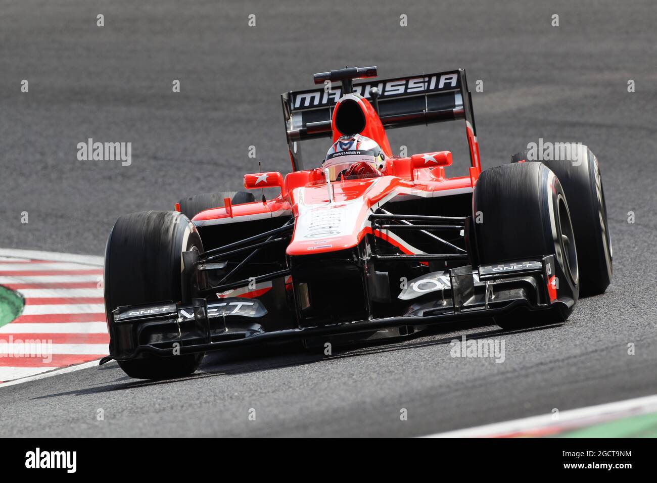 SPARK-MODEL S3065 Scale 1/43 | MARUSSIA F1 MR02 N 22 GP