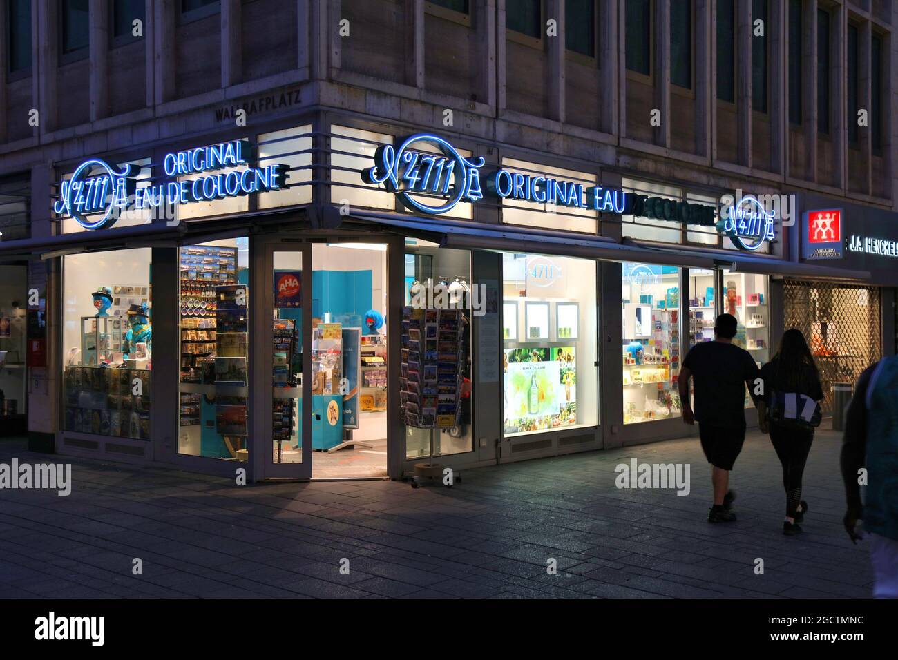 COLOGNE, GERMANY - SEPTEMBER 21, 2020: Eau de Cologne store in Germany.  Original Eau de Cologne (No 4711) is a perfume originating in year 1709 in  Ger Stock Photo - Alamy