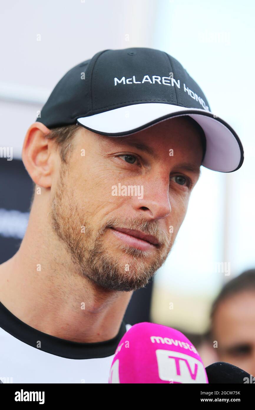 Jenson Button (GBR) McLaren with the media. Spanish Grand Prix, Thursday 7th May 2015. Barcelona, Spain. Stock Photo