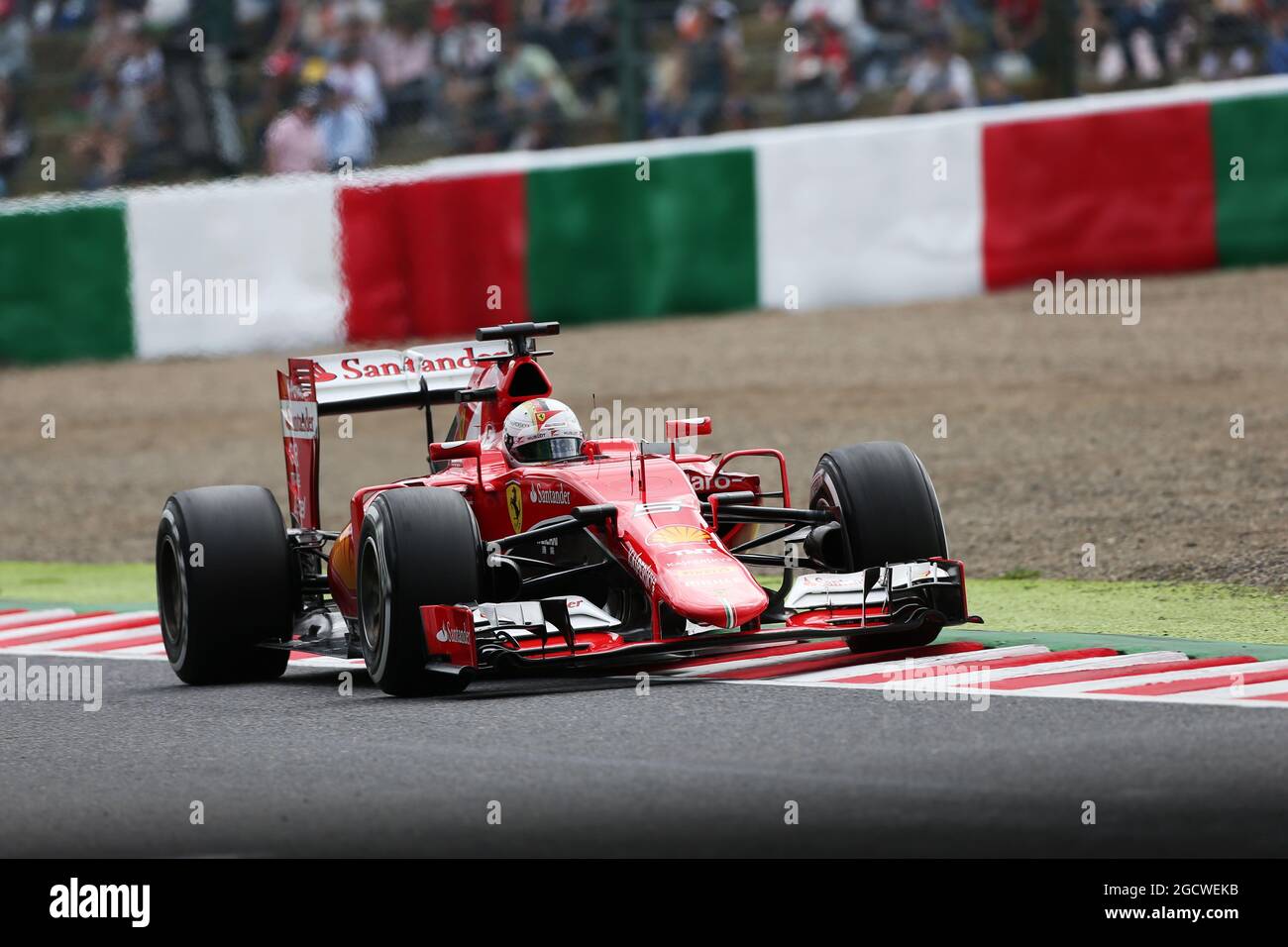 Formule 1 FERRARI SF15-T Sebastian Vettel 2015 1:43 Modélisme