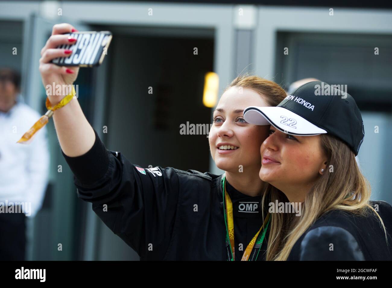 Adelina Sotnikova (RUS) Olympic Figure Skater (Left). Russian Grand Prix, Sunday 11th October 2015. Sochi Autodrom, Sochi, Russia. Stock Photo