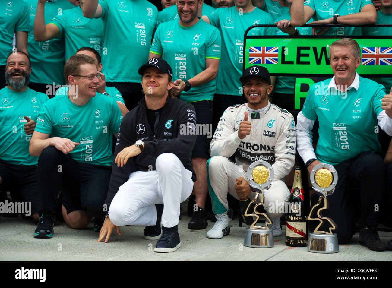 Mercedes-AMG Formula One F1 Team Race Winner T-Shirt Green Hamilton Nico 