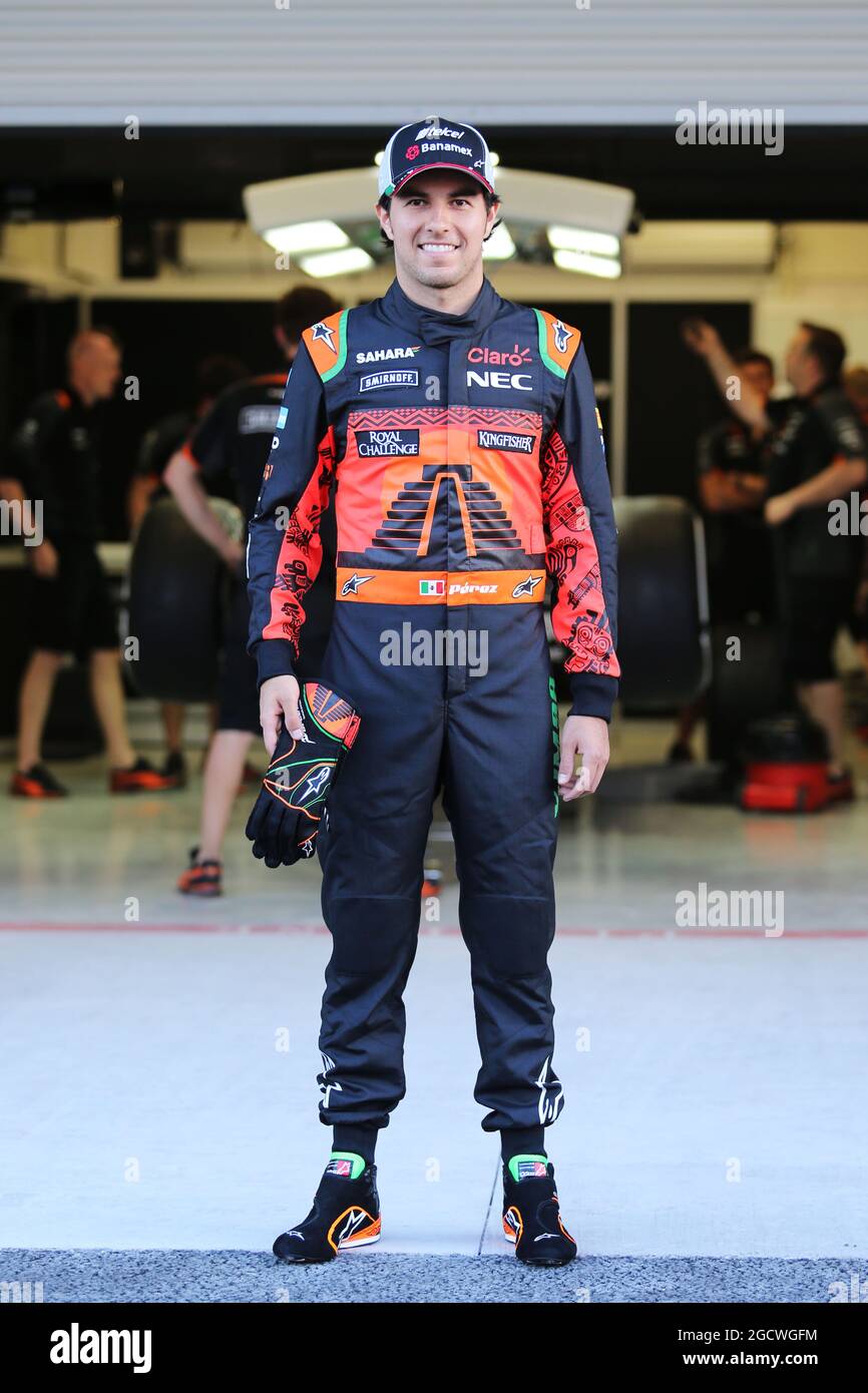 Formula one race suit hi-res stock photography and images - Alamy