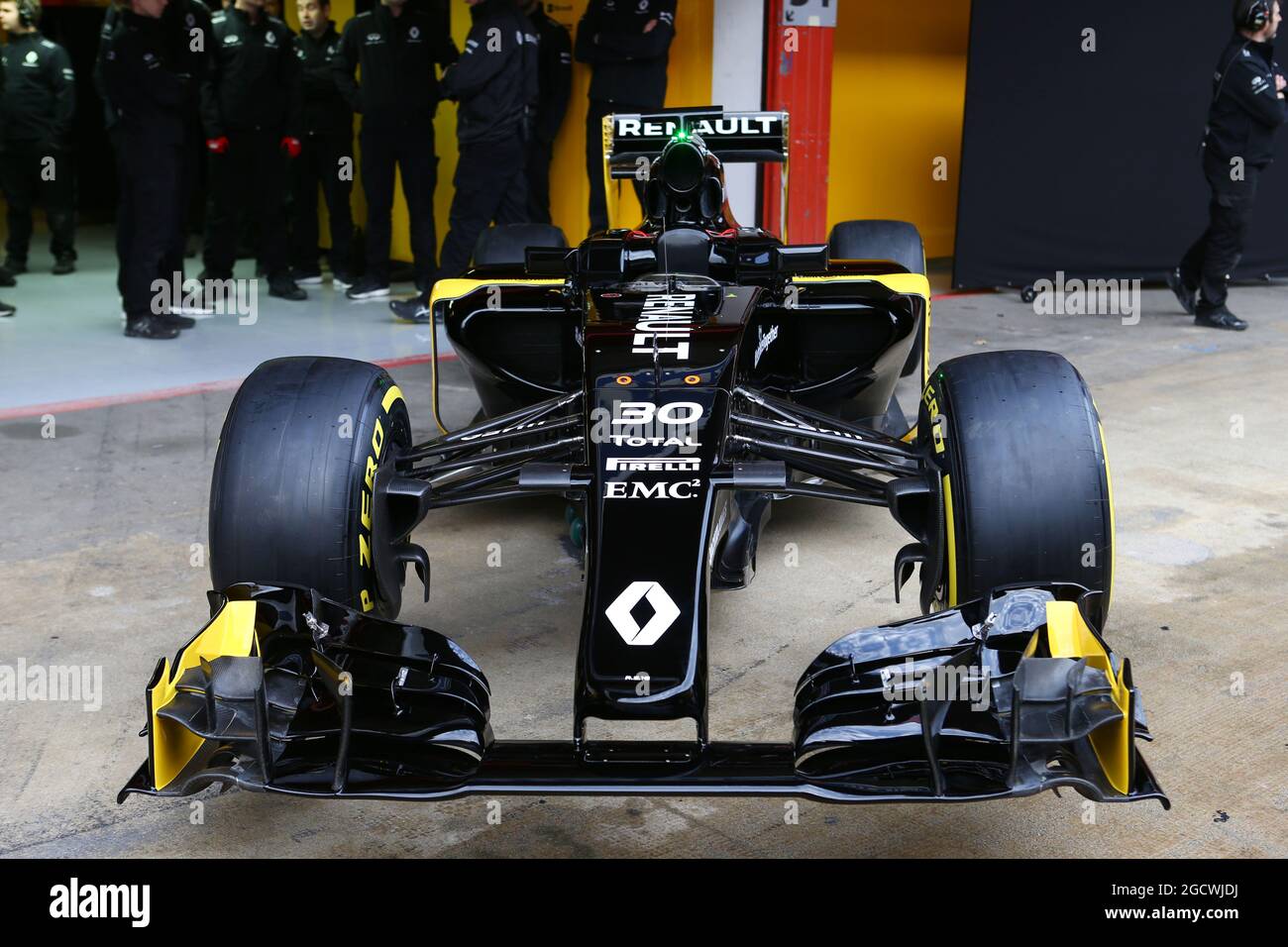 The Renault Sport F1 Team R16 is revealed. Formula One Testing, Day 1, Monday 22nd February 2016. Barcelona, Spain. Stock Photo