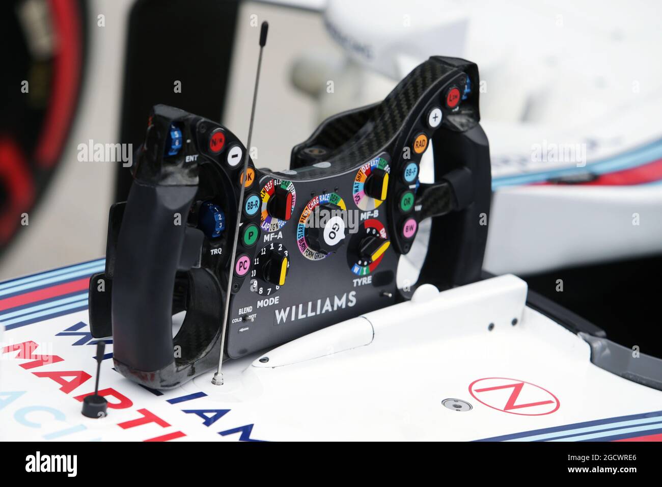 Williams FW38 steering wheel. Russian Grand Prix, Saturday 30th April