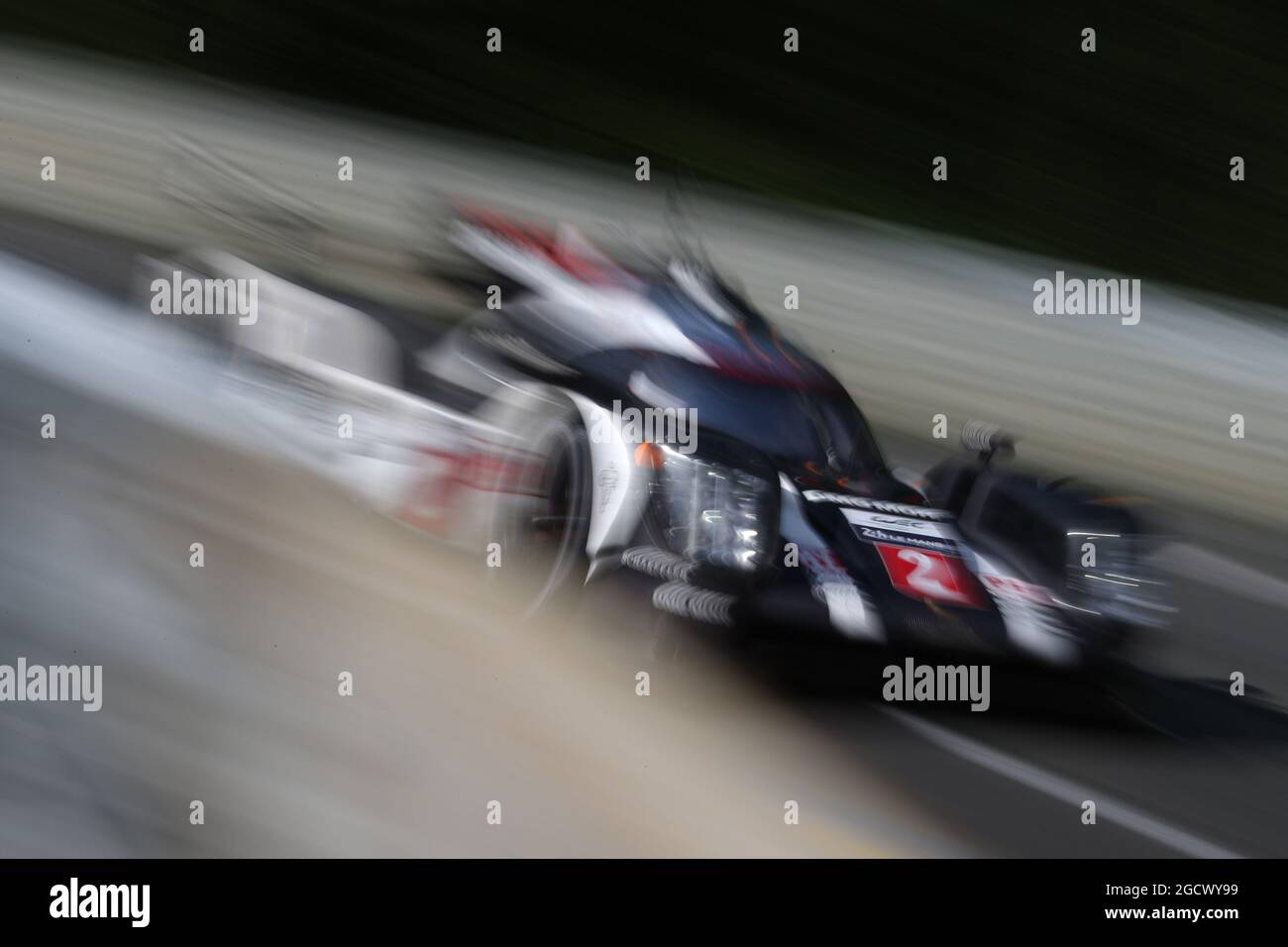Romain Dumas (FRA) / Neel Jani (SUI) / Marc Lieb (GER) #02 Porsche Team Porsche 919 Hybrid. 19.06.2016. FIA World Endurance Championship Le Mans 24 Hours, Race, Le Mans, France. Saturday. - www.xpbimages.com, EMail: requests@xpbimages.com - copy of publication required for printed pictures. Every used picture is fee-liable. Â© Copyright: Moy / XPB Images FIA World Endurance Championship, Le Mans 24 Hours - Race, Saturday 18th June 2016. Le Mans, France. Stock Photo