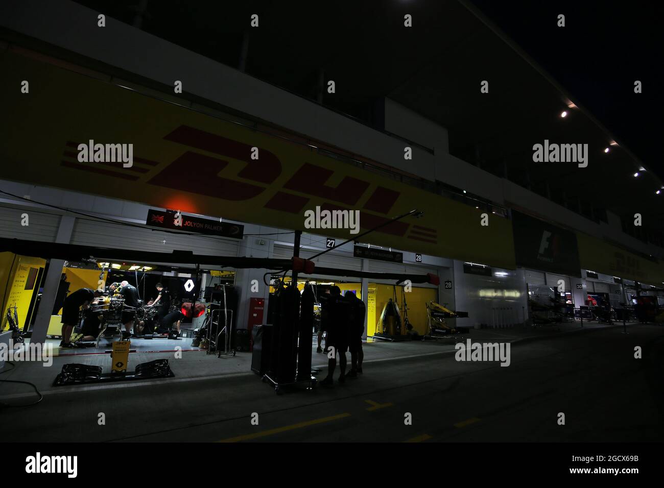 The Renault Sport F1 Team pit garages at night. Japanese Grand Prix, Friday 7th October 2016. Suzuka, Japan. Stock Photo