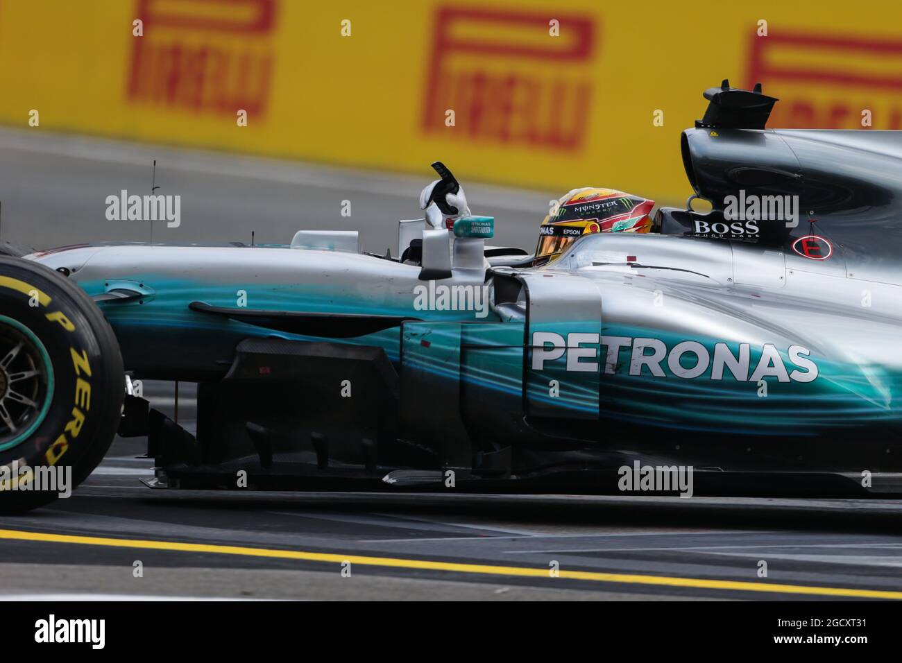 Mercedes amg f1 w08 celebrates at end of race hi-res stock photography ...