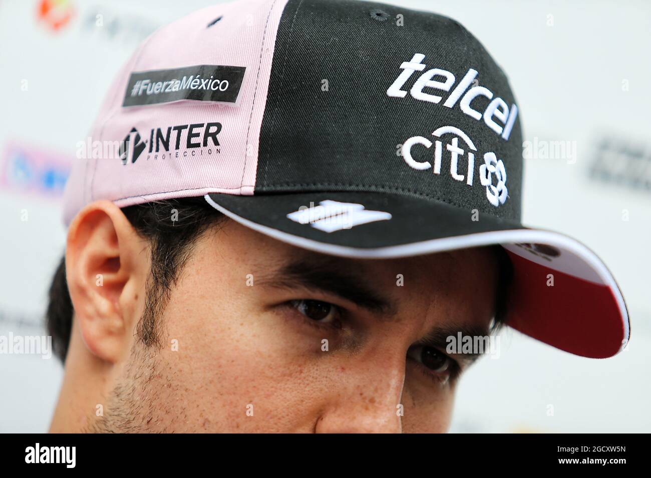 Sergio Perez (MEX) Sahara Force India F1 shows support for the victims of the Mexico City earthquakes. Malaysian Grand Prix, Thursday 28th September 2017. Sepang, Kuala Lumpur, Malaysia. Stock Photo