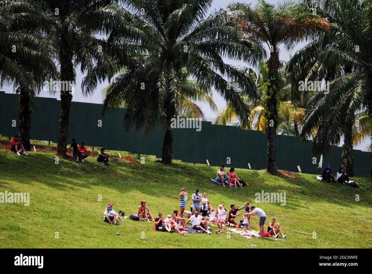 Fans. Malaysian Grand Prix, Saturday 30th September 2017. Sepang, Kuala Lumpur, Malaysia. Stock Photo