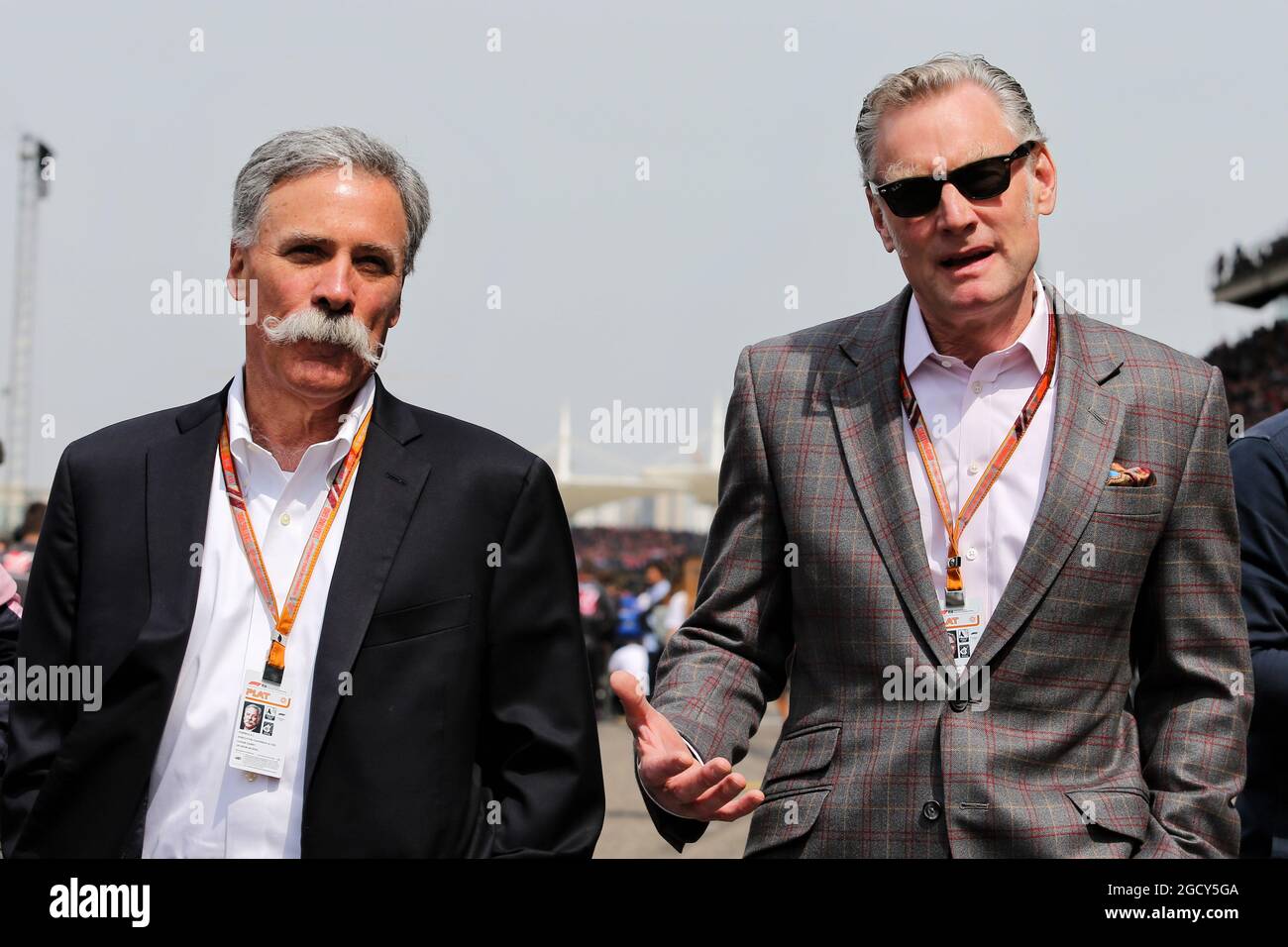 (L to R): Chase Carey (USA) Formula One Group Chairman with Sean Bratches (USA) Formula 1 Managing Director, Commercial Operations. Chinese Grand Prix, Sunday 15th April 2018. Shanghai, China. Stock Photo