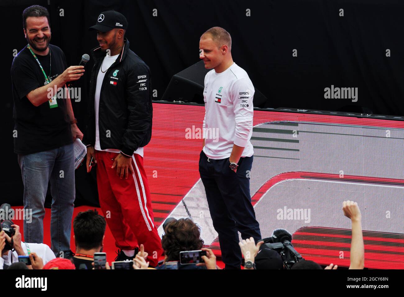 (L to R): Lewis Hamilton (GBR) Mercedes AMG F1 and team mate with fans in the F1 Fanzone. Spanish Grand Prix, Thursday 10th May 2018. Barcelona, Spain. Stock Photo