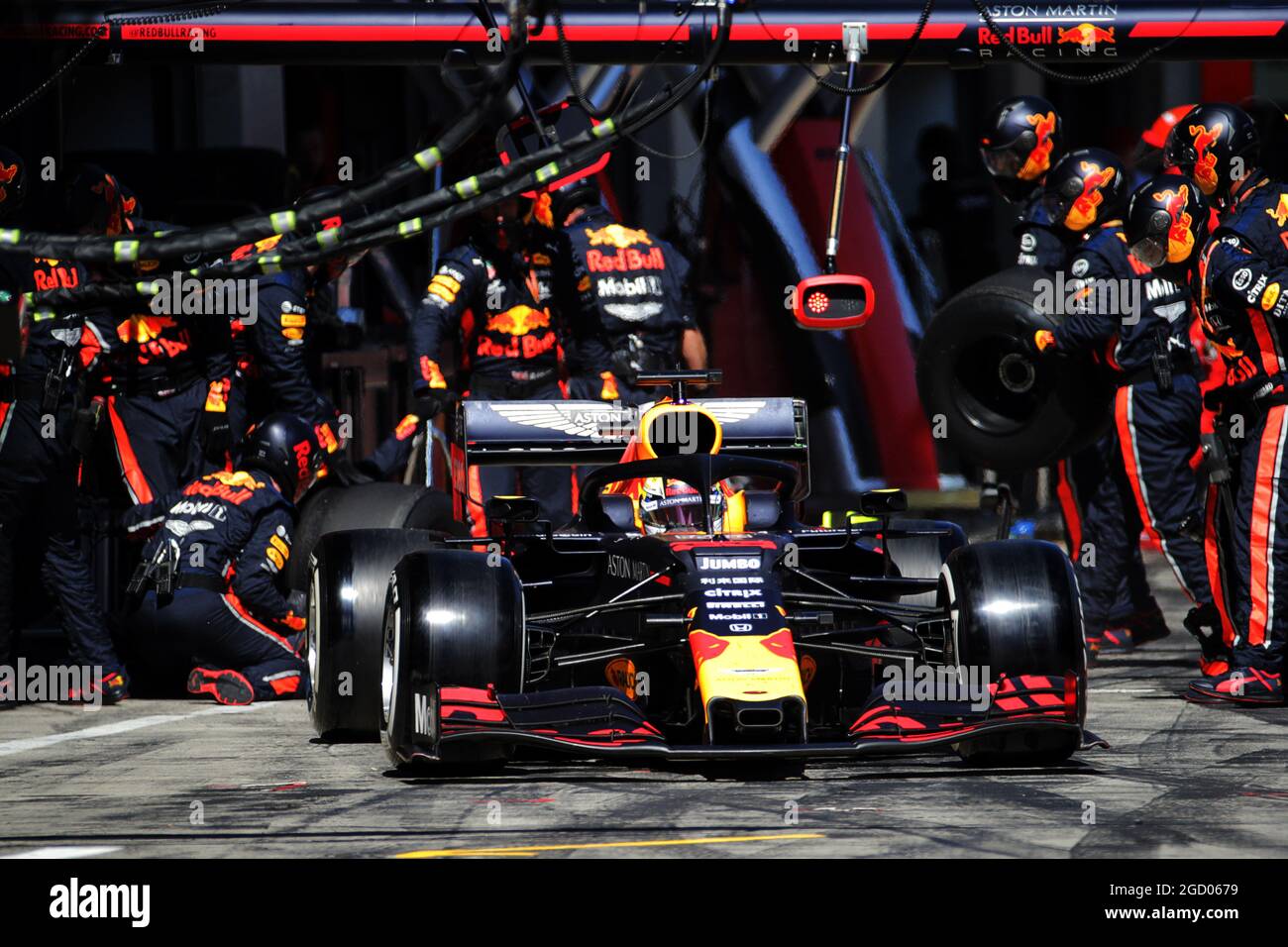 Max Verstappen (NLD) Red Bull Racing RB15 makes a pit stop Stock Photo