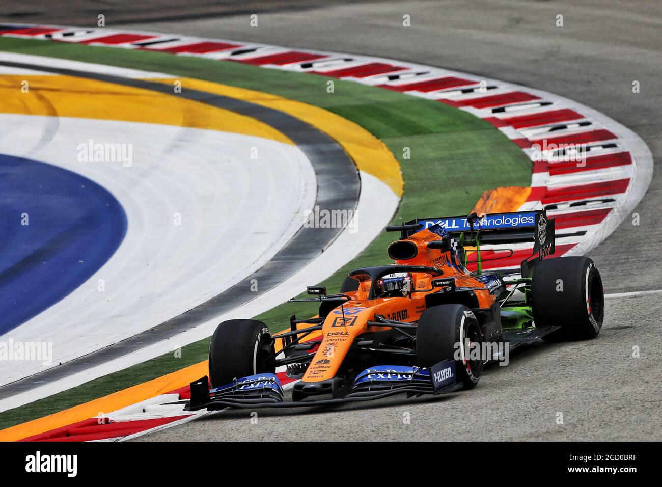 Carlos Sainz Jr (ESP) McLaren MCL34. Singapore Grand Prix, Friday 20th