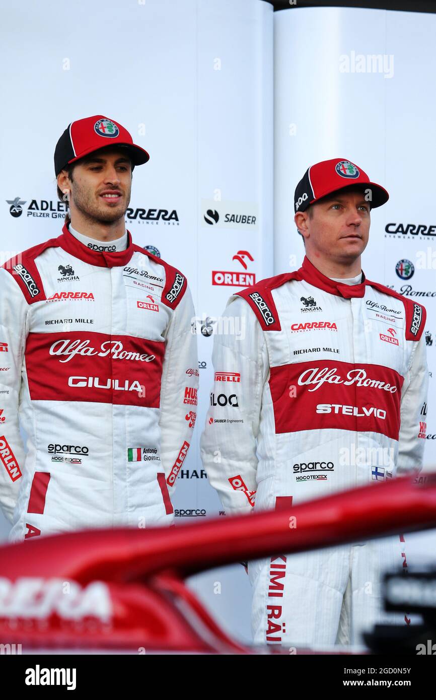 (L to R): Antonio Giovinazzi (ITA) Alfa Romeo Racing with Kimi ...