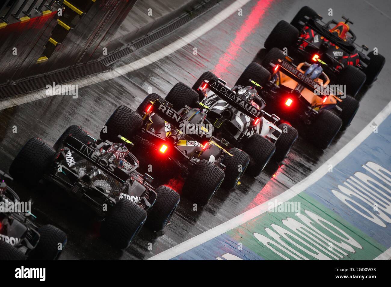 Max Verstappen Nld Red Bull Racing Rb16 Lando Norris Gbr Mclaren Mcl35 Pierre Gasly Fra Alphatauri At01 Esteban Ocon Fra Renault F1 Team Rs Valtteri Bottas Fin Mercedes Amg F1 W11 And