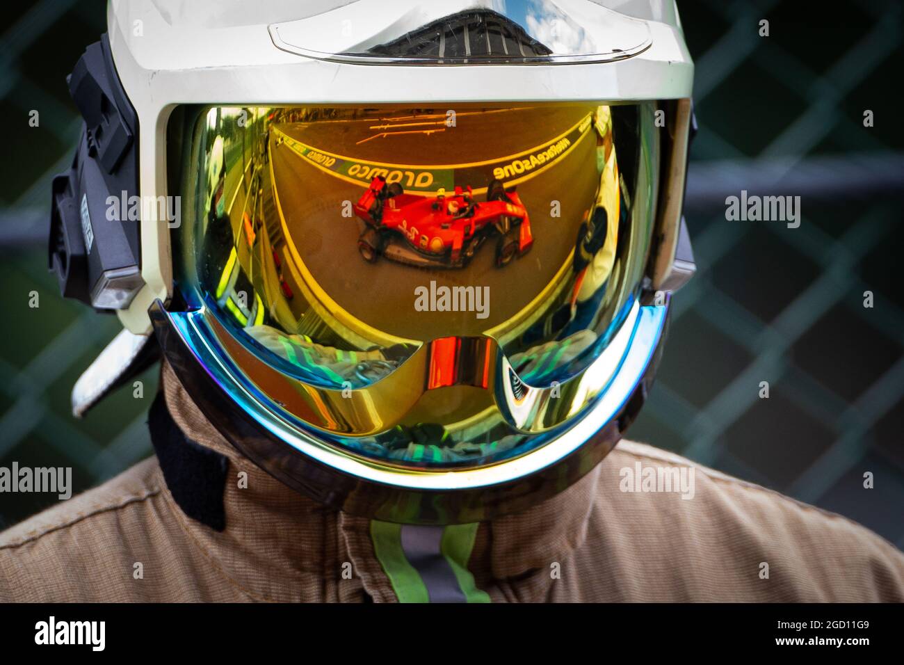 Helmet with visor hi-res stock photography and images - Page 3 - Alamy