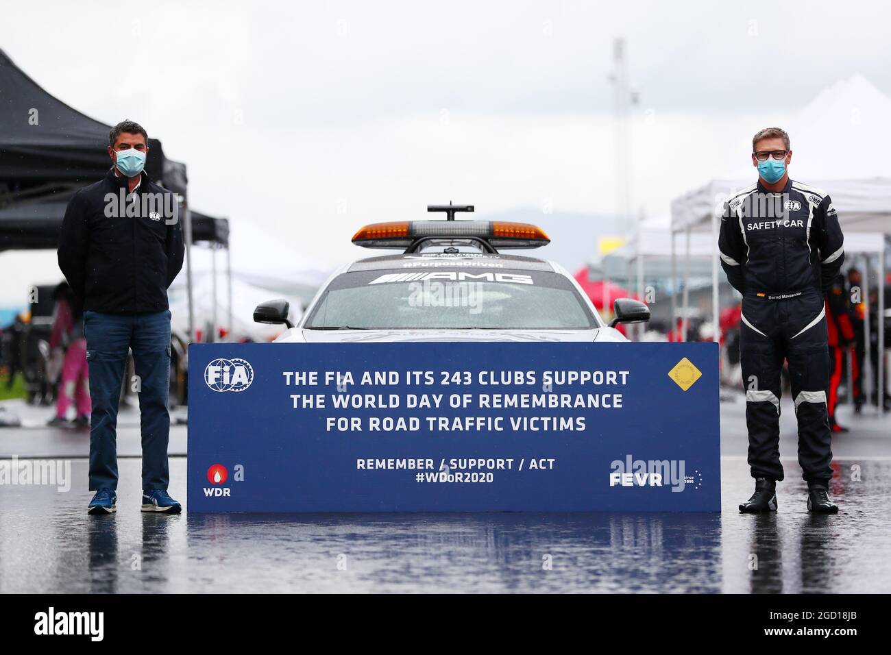 Michael Masi (AUS) FIA Race Director and Bernd Maylander (GER) FIA Safety Car Driver support the Day of Remembrance for Road Traffic Victims. Turkish Grand Prix, Sunday 15th November 2020. Istanbul, Turkey. Stock Photo